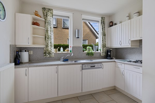 Medium property photo - Meester Haarmanstraat 14, 9354 BH Zevenhuizen